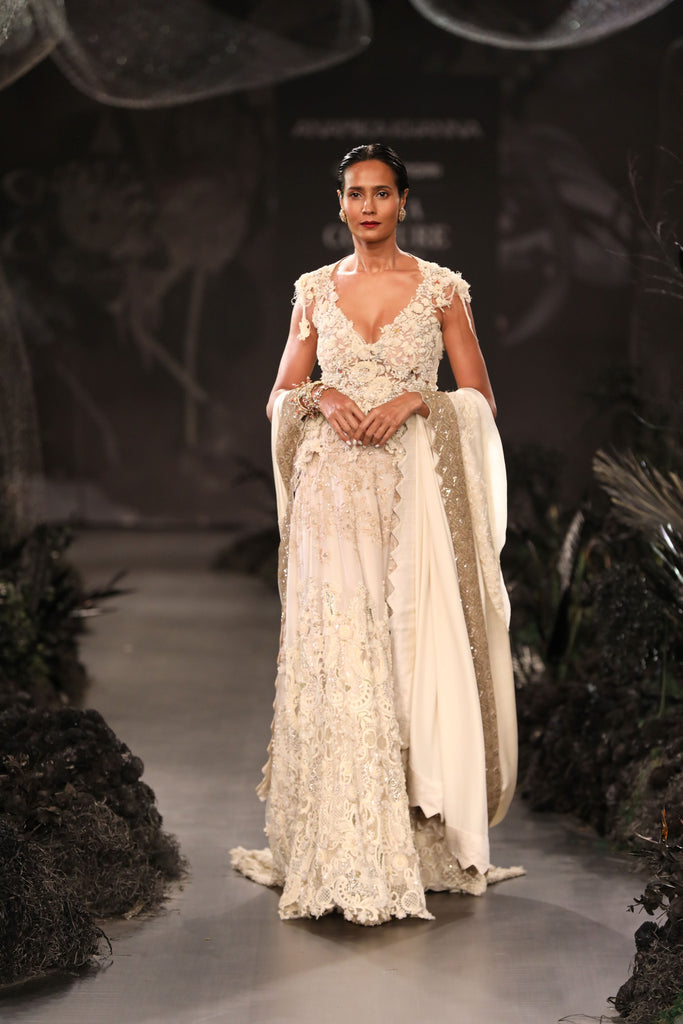 Lace waistcoat with skirt and dupatta set