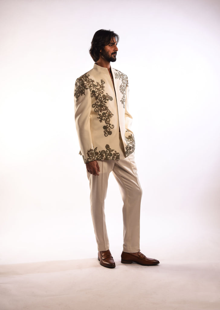 Dori Embroidery Bandhgala Set