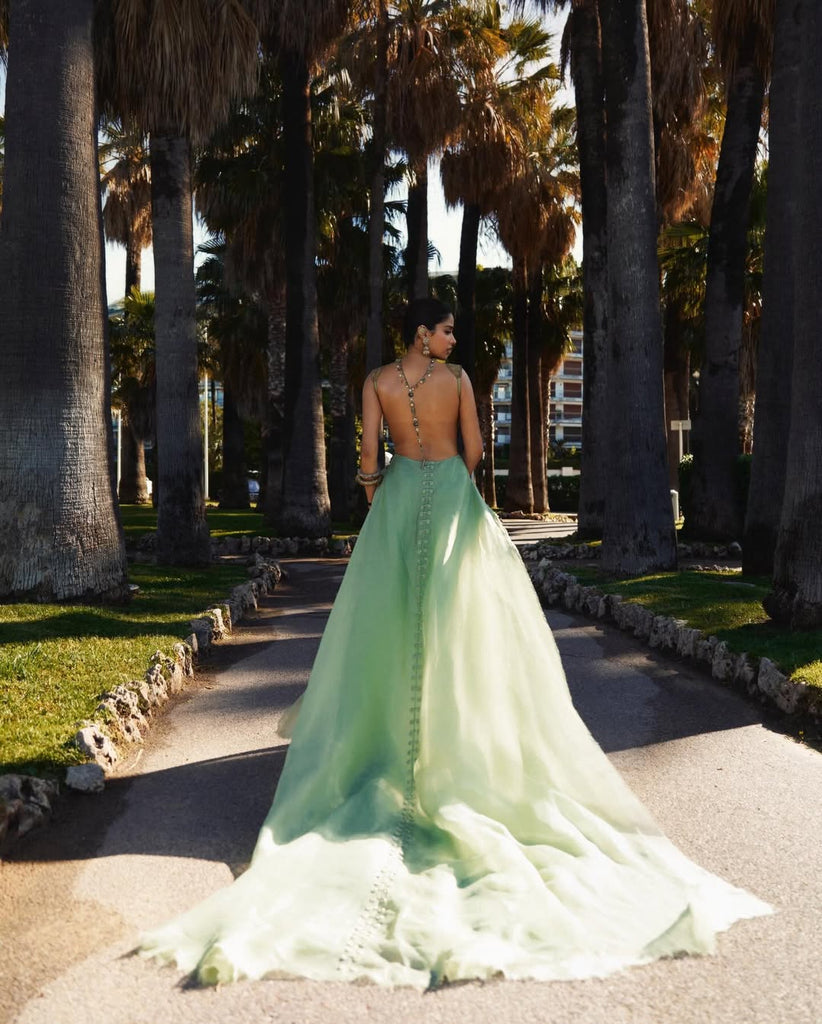 Backless gown with front yoke embroidery