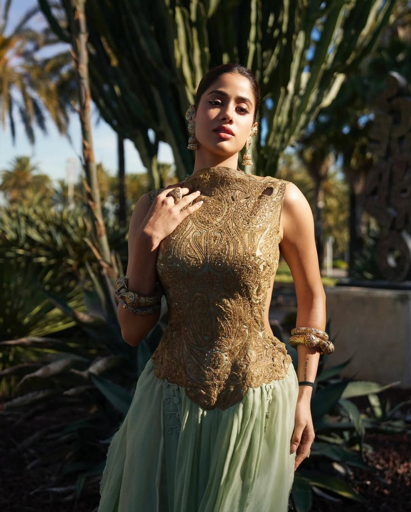 Backless gown with front yoke embroidery