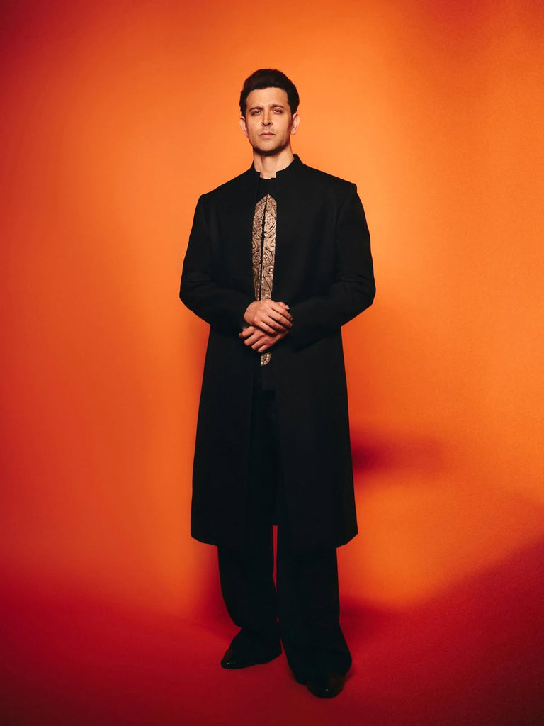 Achkan Set With Embroidery Vest