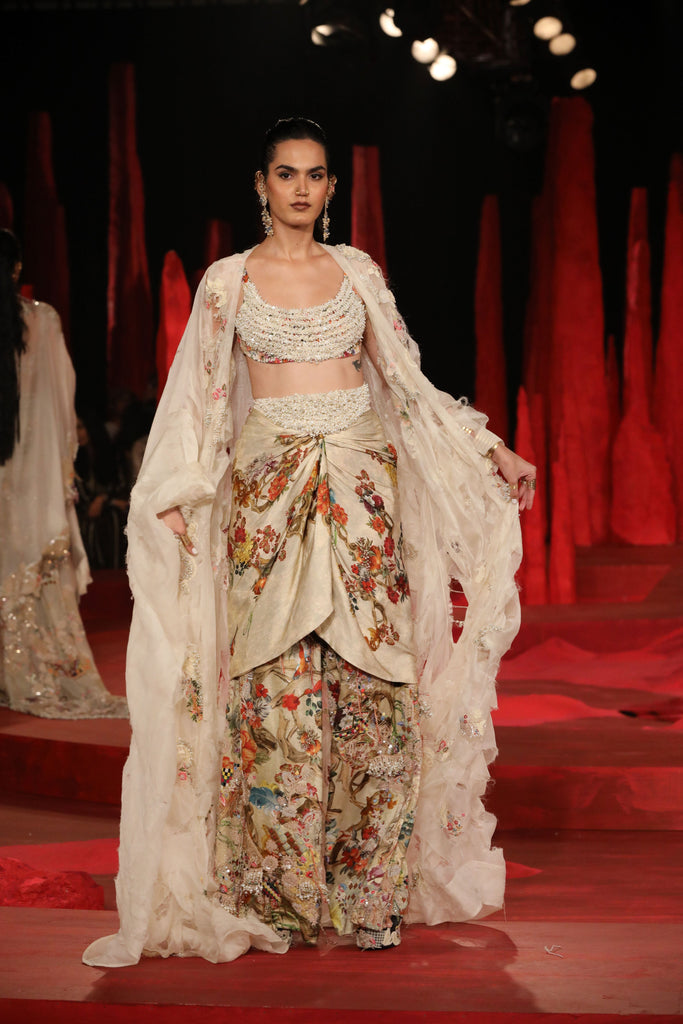 Pearl scallop lines top with printed pants set