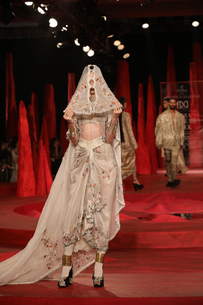 Resham floral zardosi top with knotted skirt set