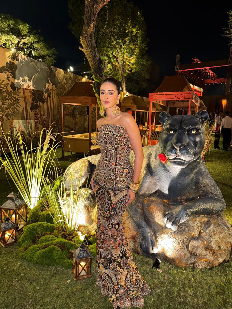 Tribal embroidery corset