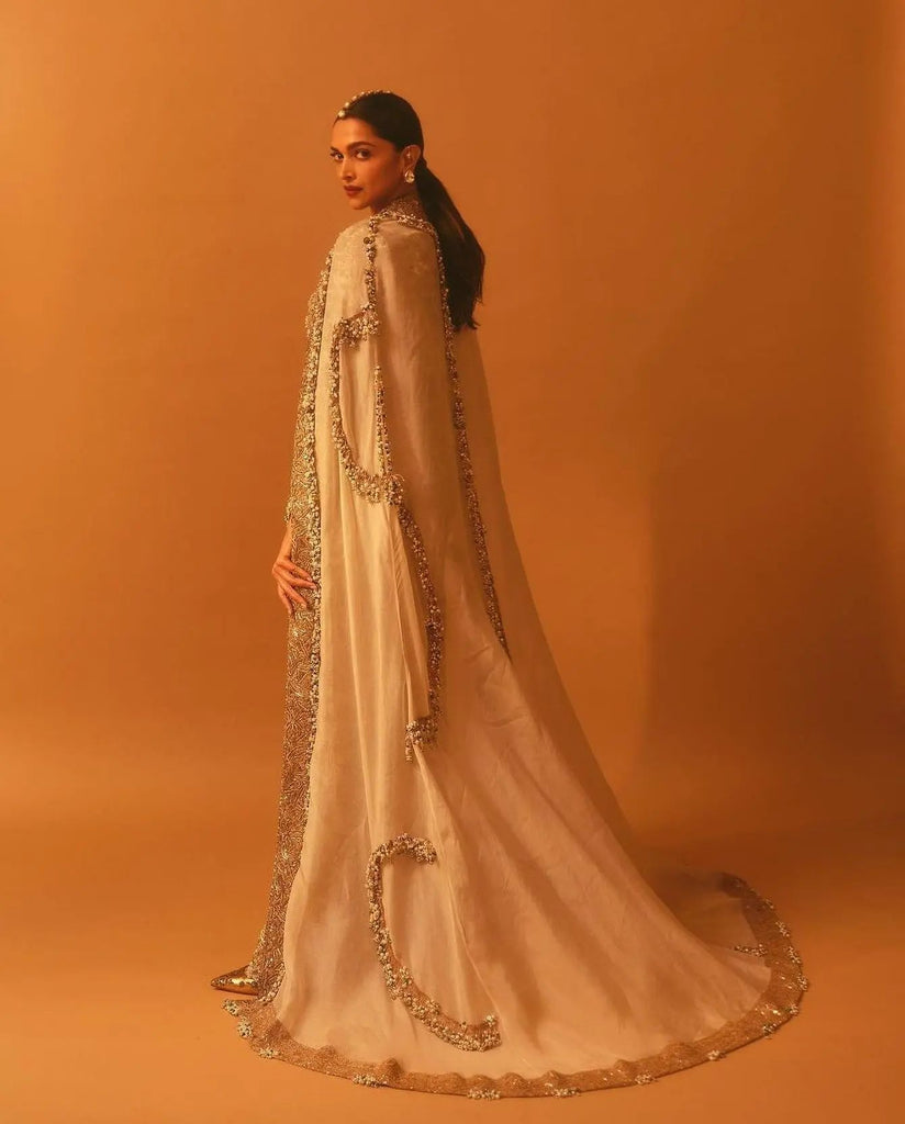 Embroidered jacket with pants set