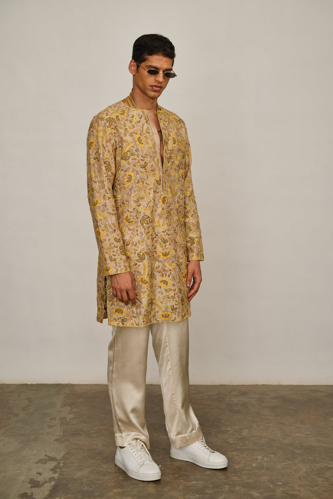 Floral Embroidery Kurta